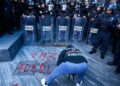 11 policías heridos durante protesta en la Ciudad de México por el caso Ayotzinapa