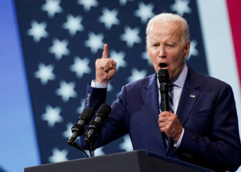 Biden se vuelca con los sindicatos para retener el voto trabajador en las legislativas | Internacional