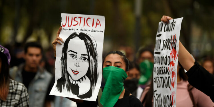 Tribunal condena a 70 años de prisión a feminicida de Ingrid Escamilla