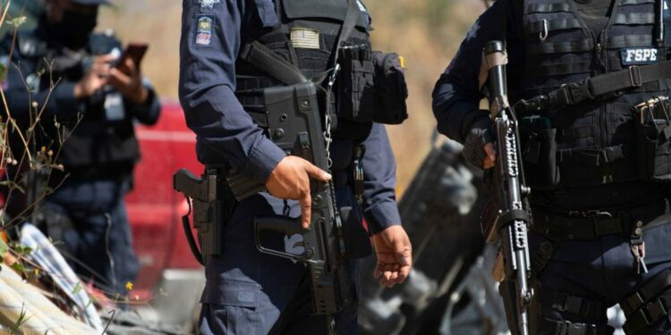 Al menos 8 muertos tras enfrentamiento de grupos criminales en Sonora