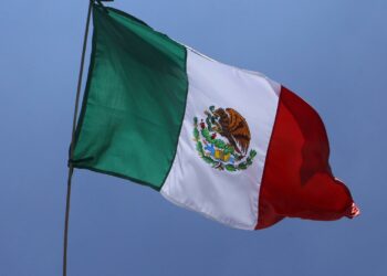 Avanza iniciativa para aumentar vacaciones de los trabajadores en México
