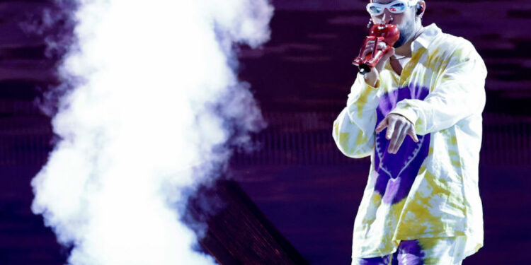 Final de la gira de Bad Bunny en México opacada por boletaje falso