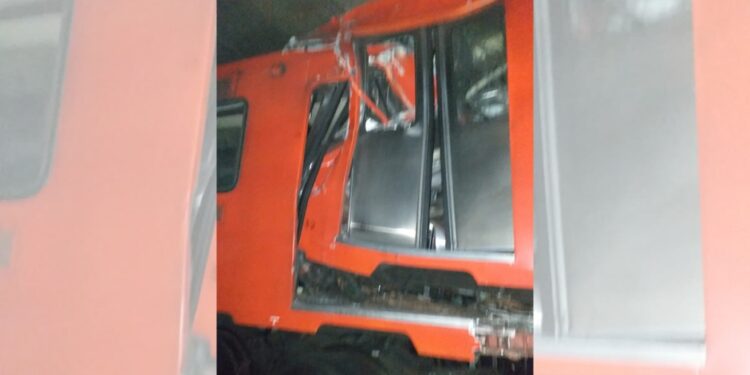 Al menos 10 lesionados en un choque de trenes en el metro de CDMX