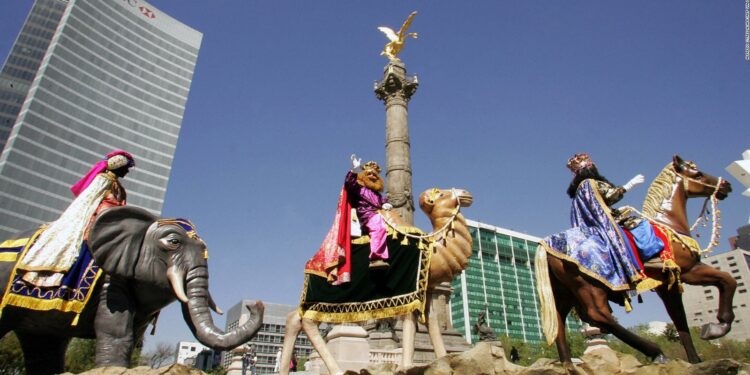 Reyes Magos y roscas de Reyes, así vive México las tradiciones