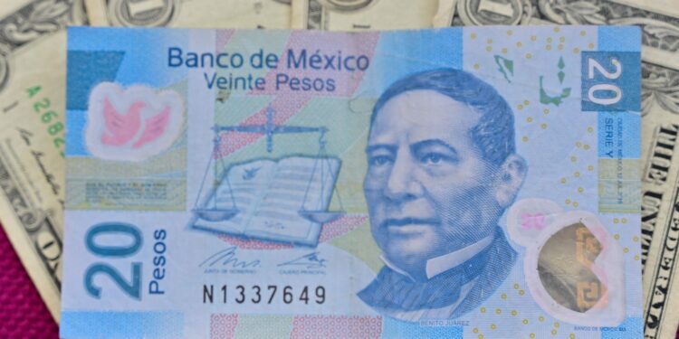 ¿Por qué se está apreciando el peso mexicano frente al dólar?