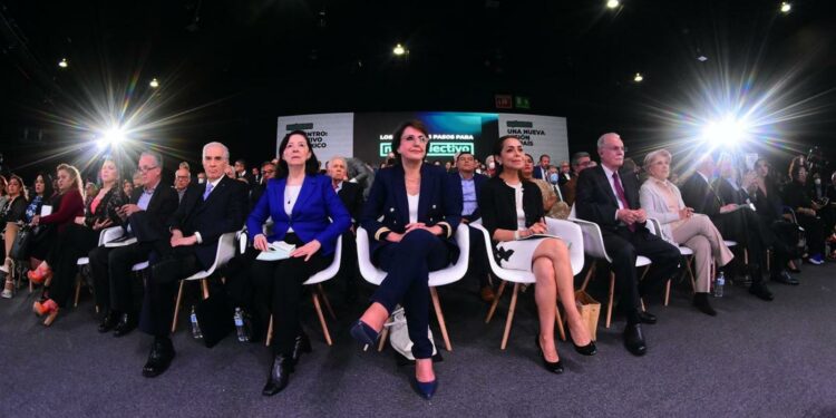 A muchos que buscamos el éxito de Mexicolectivo nos sobra mundo, pero nos falta calle