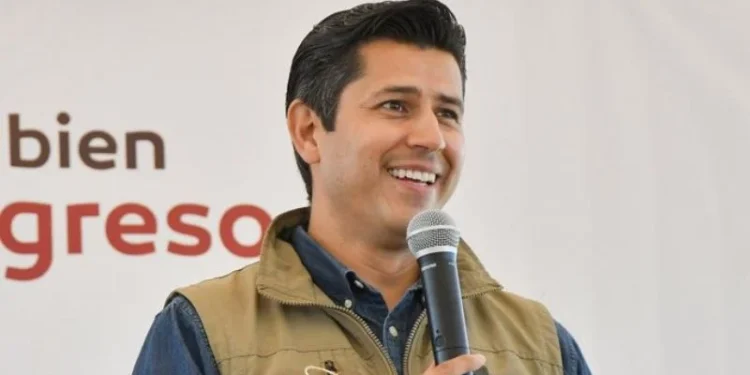 Julio César Chávez Padilla
