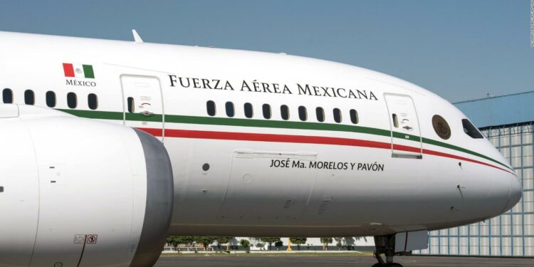 México vende avión presidencial a Tayikistán por US$ 92 millones