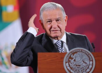 López Obrador dice que México negó a EE.UU. permiso para ingresar a su espacio aéreo y seguir globo que antes sobrevoló Hawai