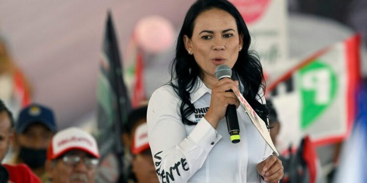 Quién es Alejandra del Moral, la candidata de la coalición Va por México