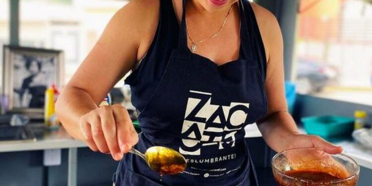 Cyntia-González-emprendió-un-negocio-de-tacos-luego-de-haber-sido-despedida-de-VLA.jpg