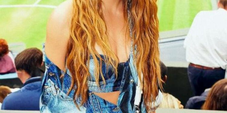 Shakira-estuvo-en-las-finales-de-Tenis-del-Campeonato-de-Wimbledon.jpg