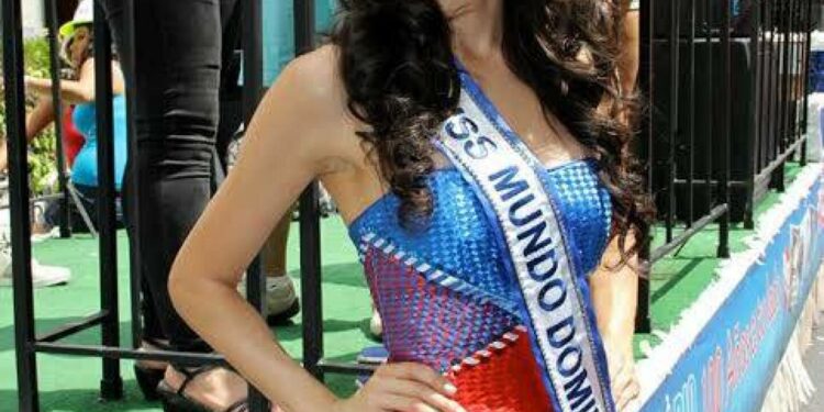 Joely-Bernat-fue-Miss-Mundo-Dominicana-en-2013.jpg
