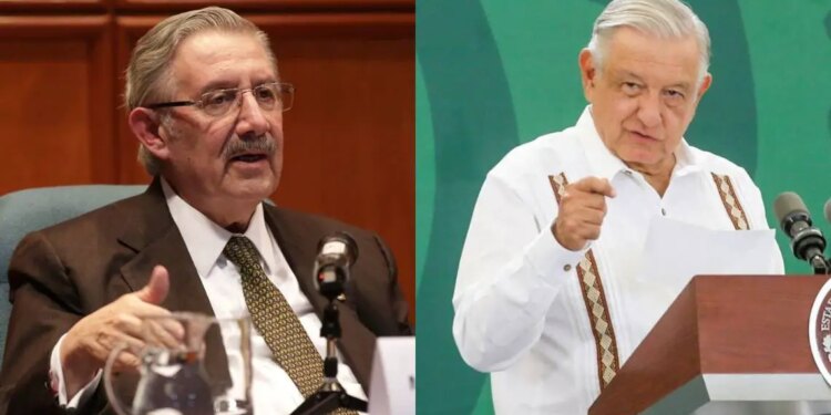 AMLO critica a ministro por no resolver demanda