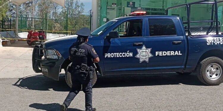 Capturan a ejecutivo de Banco Bienestar en Colón por millonario robo.