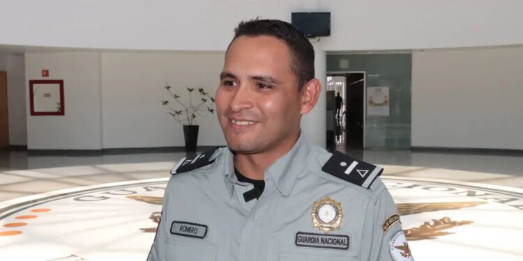 La trayectoria del oficial Ronny Aguilar