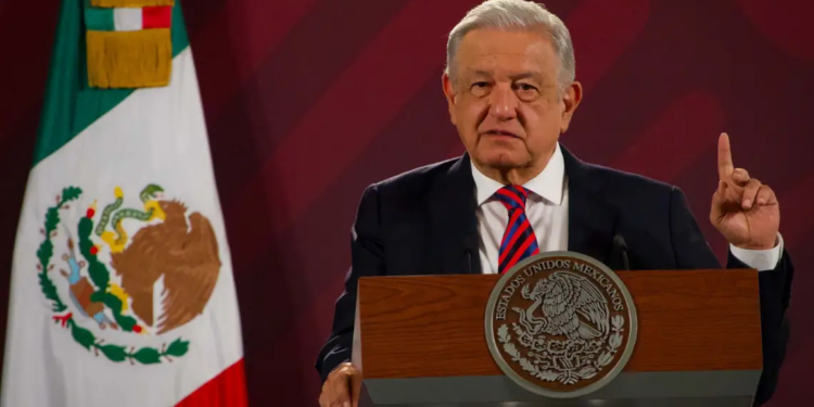 Operaciones en AICM reducidas por saturación y riesgos