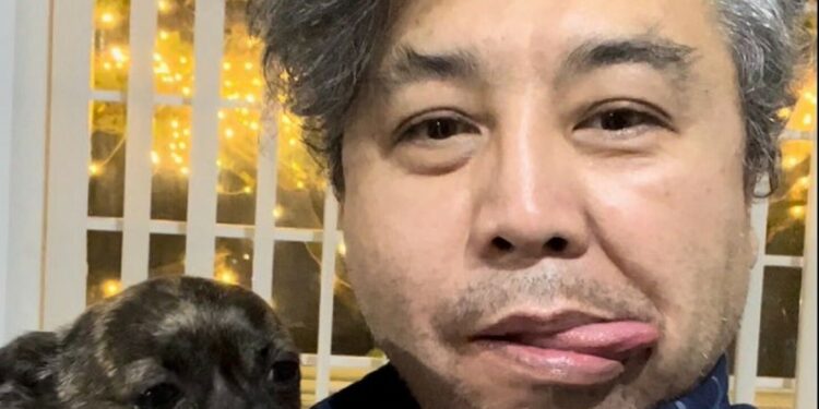 Roberto Tello, el carismático actor de 'Una familia de 10' con una nueva faceta en 'El Hotel VIP'