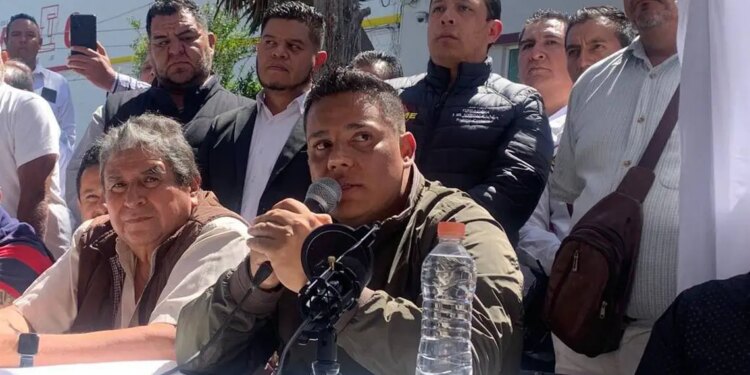 Transportistas de Coacalco convocan autodefensas ante extorsiones.