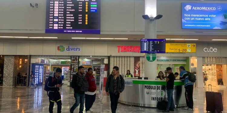 Vuelos cancelados en Tijuana por llegada de Hilary