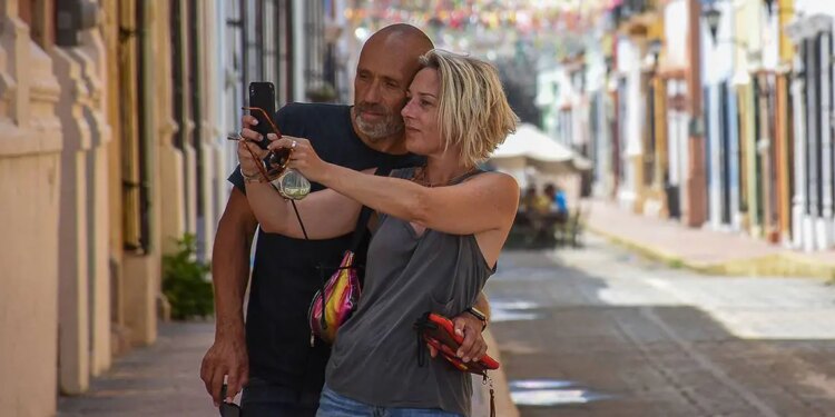Alza llegada de turistas internacionales en julio