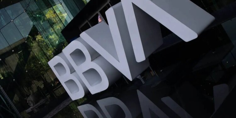 BBVA anticipa crecimiento sólido al 2023.