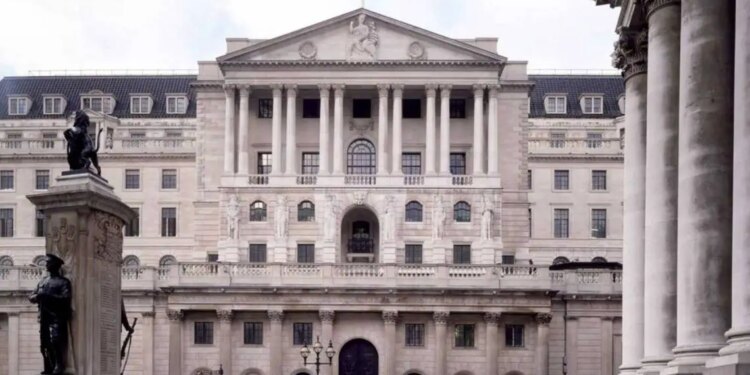 Cierre de 600 sucursales bancarias en Reino Unido