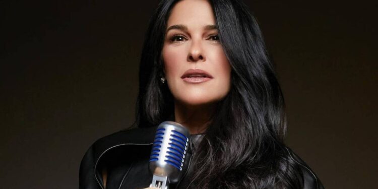 Martha Debayle, orgullosa de su edad, celebró sus 56 años con una emotiva reflexión