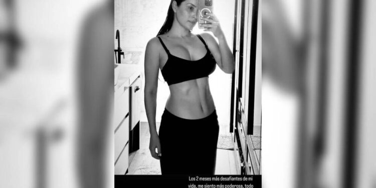 Cynthia Rodríguez postparto.jpg