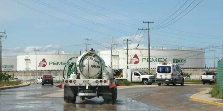 Pemex, CFE y Sener dominan inversión pública