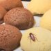 Tiktoker exhibe cucaracha en las conchas de una popular pastelería mexicana ¡VIDEO!