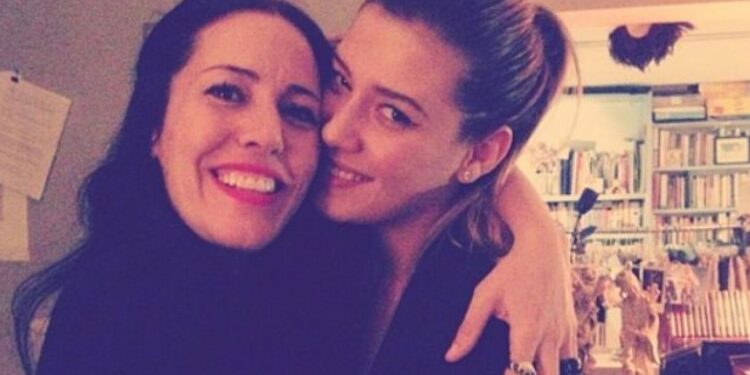 ¡Atención diseñadores! Stephanie Salas todavía no tiene vestido para la boda de su hija Michelle