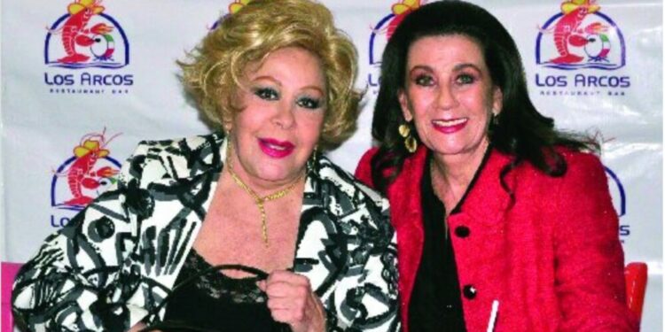 Yolanda Ciani y Silvia Pinal