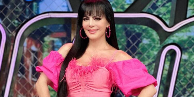 ¿Maribel Guardia ha cantado en fiestas narco? Esta es la respuesta de la cantante