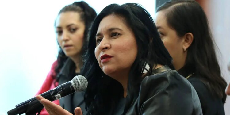 Ana Lilia Rivera rechaza propuesta presidencial