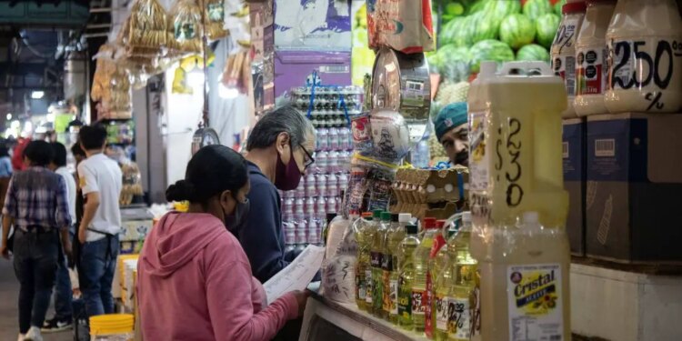 Julio registra aumento del 0.3% en consumo privado