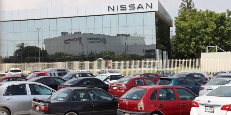 Nissan Morelos ofrece mil empleos