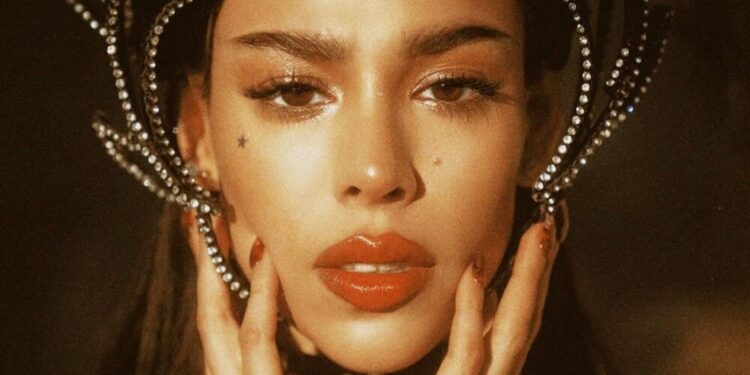 Danna Paola dijo que su nueva canción es una transición como artista