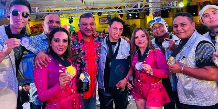 Los Giles son galardonados en Cuautla, Morelos