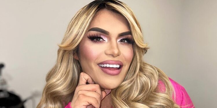 Wendy Guevara salió a la calle con este nuevo look y las redes no la perdonaron