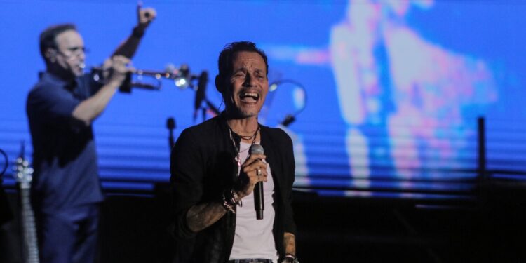 ¡Marc Anthony le dedicó la misma canción a Nadia Ferrera y JLo! ¿Se le acabaron las ideas?