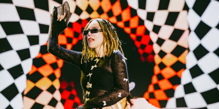 ¿Belinda embrujó a Christian Nodal? Revelan que la cantante le habría hecho un poderoso 'amarre' a su ex