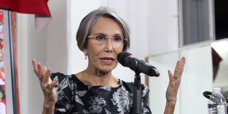 ¿Florinda Meza impide que los fans de Chespirito visiten su tumba? La actriz aclara los rumores