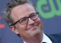¿Qué actor interpretará a Matthew Perry en su película biográfica?