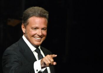 ¿Qué hay de cierto sobre un posible reencuentro entre Luis Miguel y sus hijos?