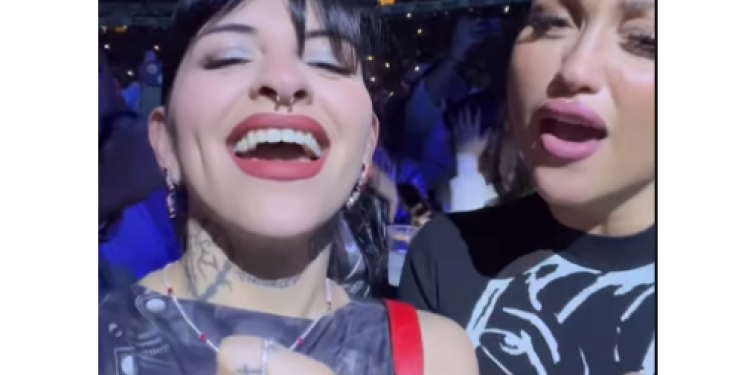 Cazzu en concierto de Luis Migueñ.png