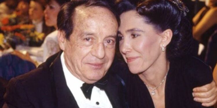 Florinda Meza pone en venta casas de Chespirito