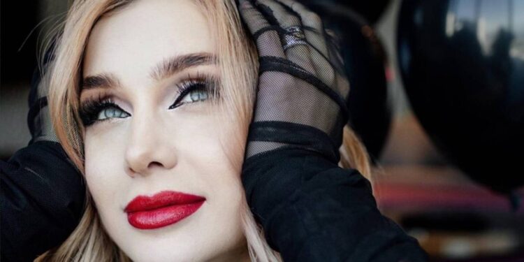 Marcela Mistral es comparada con Mhoni Vidente por su nuevo look