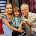 Sebastián-es-el-primer-hijo-de-Carlitos-El-productor-y-Silvia-Díaz-nació-con-Acondroplasia-como-su-papá.jpg