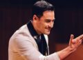 Esta-es-la-primera-imagen-donde-Carlos-Rivera-está-con-su-bebé-León.jpg